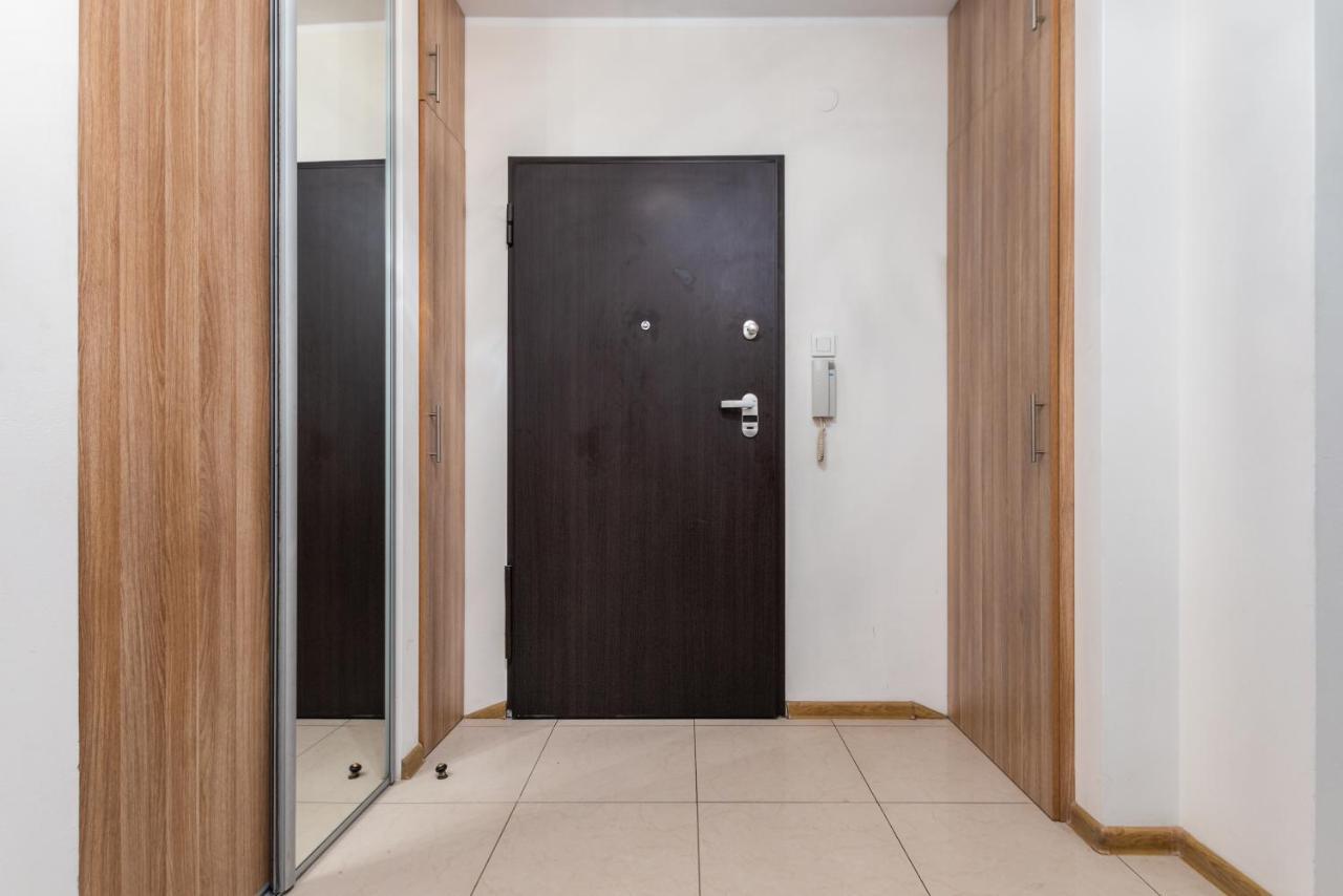 Al Krakowska 291A By Homeprime Warsawa Bagian luar foto