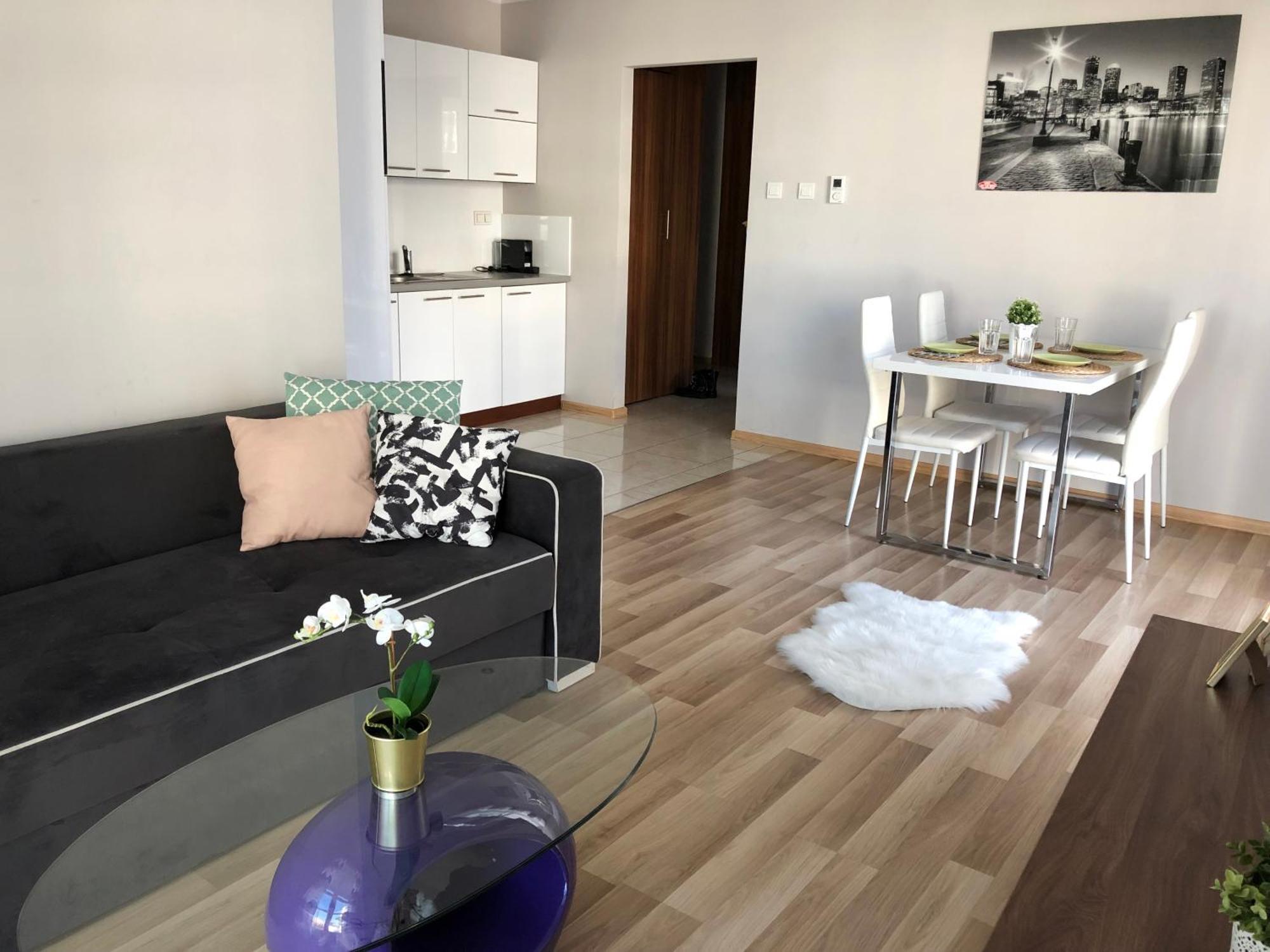 Al Krakowska 291A By Homeprime Warsawa Bagian luar foto